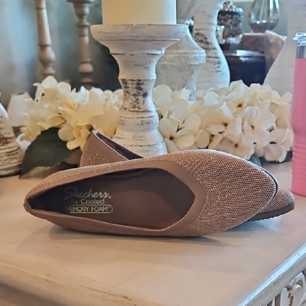 Skechers Women's Sparkle Pointed Toe Flat - Rose Gold